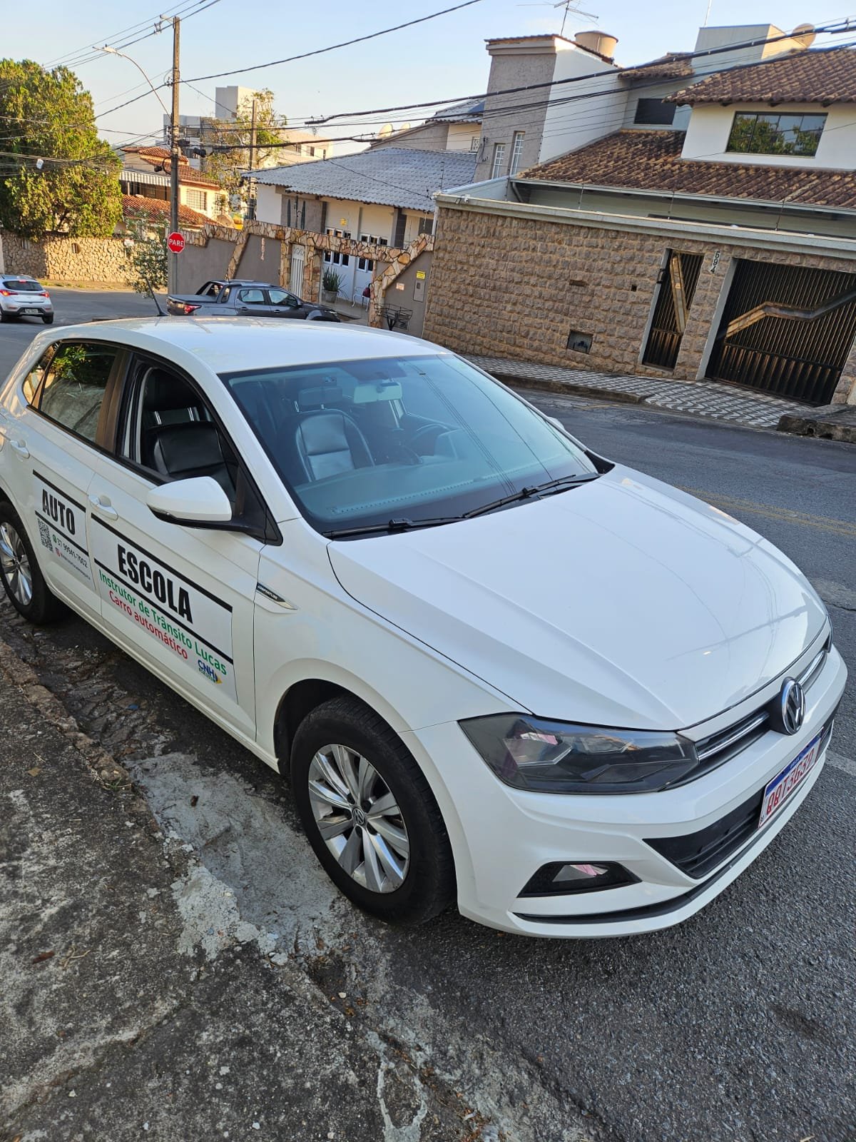 Volkswagen Polo automatico de aula em Divinopolis